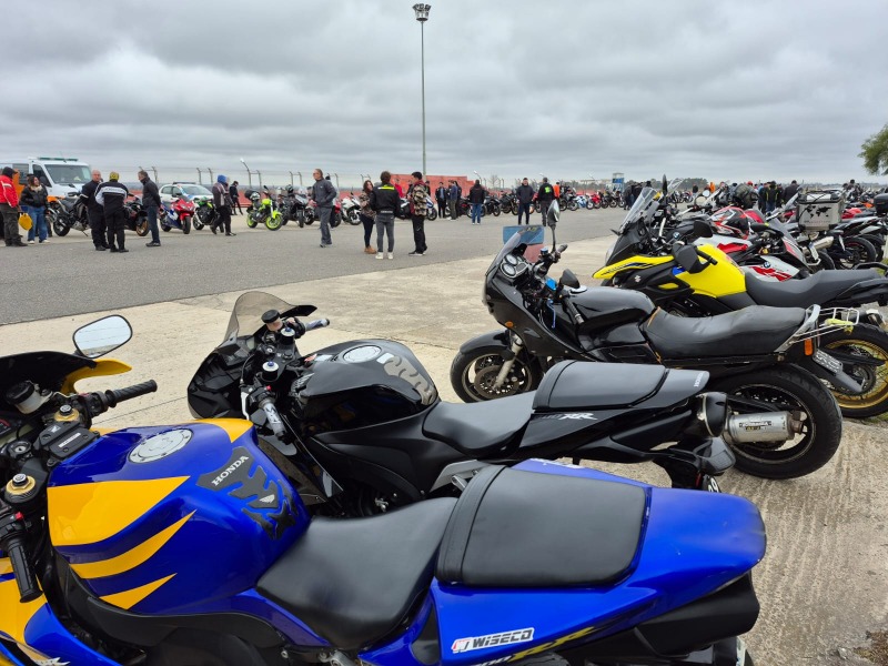 El Encuentro de Motos cop el Hermanos Emiliozzi